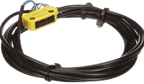 Banner Q12AB6R 72134 WORLD-BEAM Q12 Series Sensor Receiver [New]