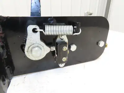 Landoll LSC30 Hydraulic Brake Pedal Master Cylinder Assembly Off LSC30 Forklift