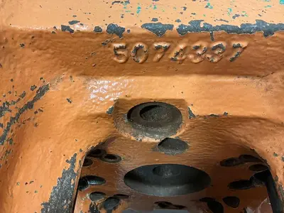USED CINCINNATI MILACRON VS33