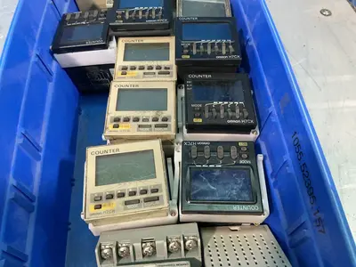Used OMRON _UNKNOWN_ Counters/Timers Ohio US | HGR 24 #1345485