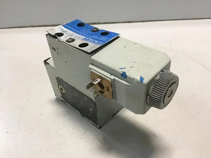 Used VICKERS DG4V37AMUH760 Valves/Fittings Michigan US | Ideal Machinery #575699