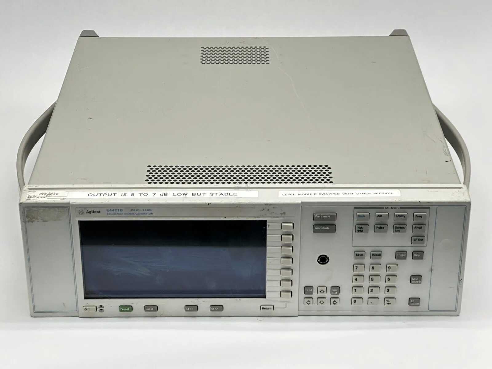 E4421B | Agilent  ESG Series Signal Generator 250kHz-3.0GHz - Used