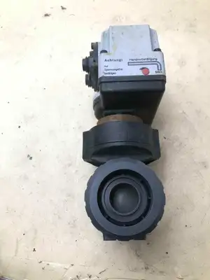 GEMU 723-32D-2-11404-A0-201 EDPM Pneumatic-Electric 1-1/4″ Union Ball Valve