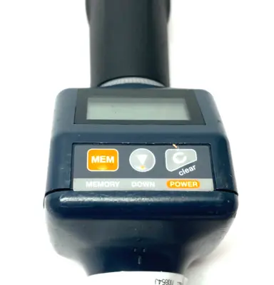 USED TOHNICHI DIGITAL TORQUE SCREWDRIVER 80-400, 0.5CN.M, 1/4" HEX