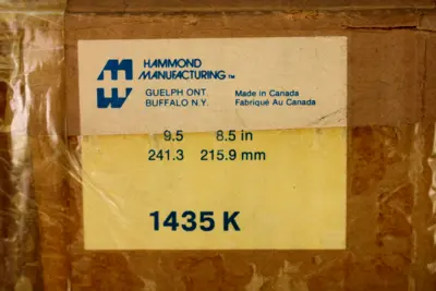 NEW HAMMOND MANUFACTURING 1435K