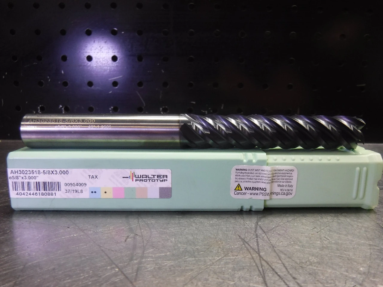 Walter Prototyp 5/8" Solid Carbide Endmill 5 Flute AH3023518-5/8X3.000 (LOC2832A)