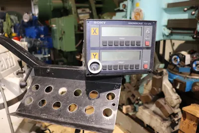 Alliant Vertical Mill - 9" x 42"