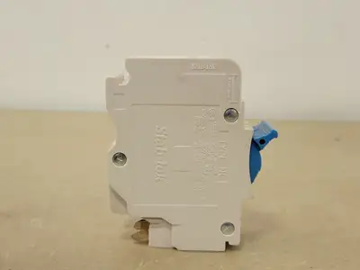 Used FEDERAL PIONEER NC0215CP Switchgears British Columbia CA | Lenmark #239812