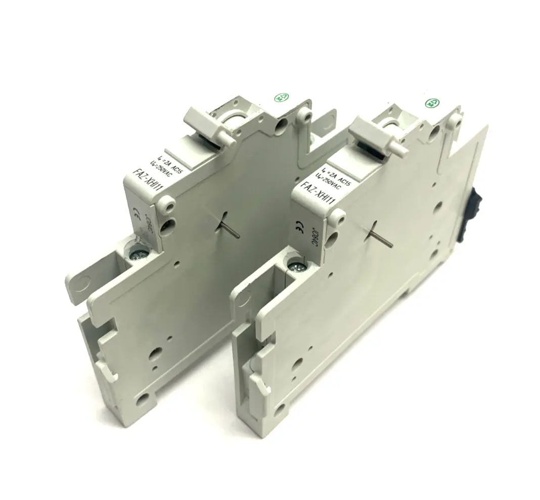 USED EATON MOELLER AUXILIARY CONTACT AC15 250VAC