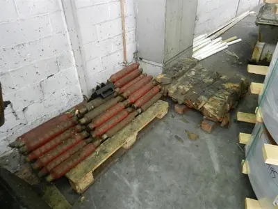 USED LISSE STRAIGHTENER 1000 X 18MM > 2200 X 5MM