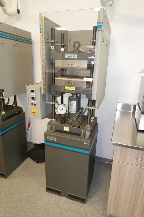 Used _UNKNOWN_ _UNKNOWN_ Heated Platen Hydraulic Press Texas US | Federal Equipment Company #1708617