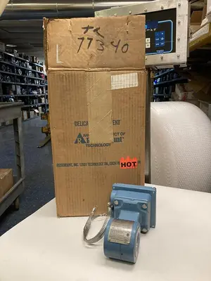 New | in-Stock ROSEMOUNT 8711TSA015R1 Sensors | Surplus Asset Holdings #1206659