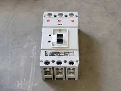 Used WESTINGHOUSE HKA3225F Switchgears British Columbia CA | Lenmark #242542