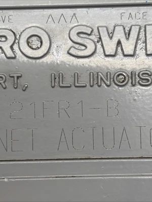 Used Microswitch 21FR1-B Miscellaneous MRO Indiana US | J&J Industrial Supply #1332040
