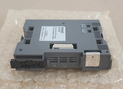 NEW KEYENCE KV-C32X