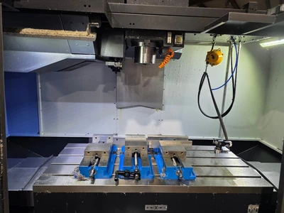 2022 DOOSAN DNM 5700S Vertical Machining Centers | Toolquip, Inc. (2)