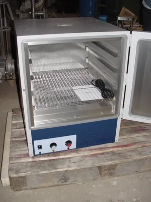 120 L New Gp Incubator To 100 Deg C