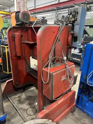USED 1979 ROUSSELLE ROUSSELLE 6B60 PRESS