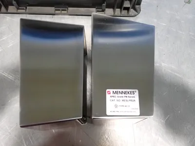 Used MENNEKES MESLPB2A Electrical Boxes Ohio US | HGR 24 #1064804