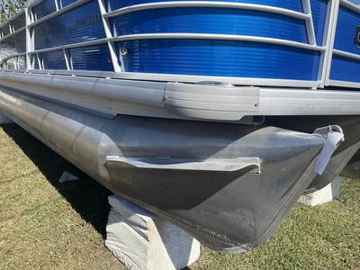 Used 2022 GODFREY SWEETWATER Boats (Misc) Michigan US | Miedema Asset Management Group #1474489