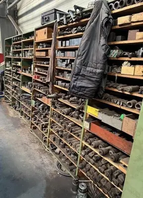 USED 1995 TOS WHQ 13.8 CNC