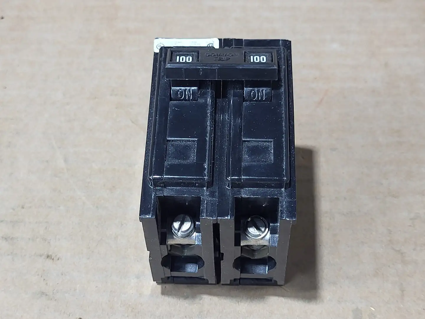 Used CUTLER-HAMMER BA2100 Switchgears British Columbia CA | Lenmark #1438459