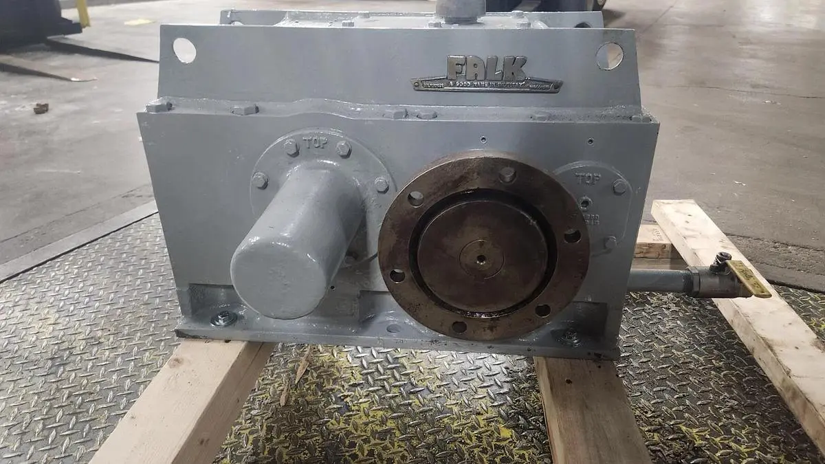 FALK ENCLOSED GEAR DRIVE SPEED REDUCER 3.44 RATIO 2050Y1-LD