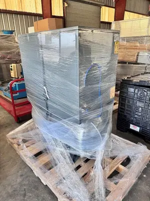 Used 2023 ATLAS COPCO SF4 FF Rotary Screw & Sliding Vane Air Compressors California US | Machinery & Equipment #1513367