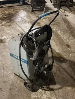 USED 1996 THERMAL DYNAMICS PAK5XR