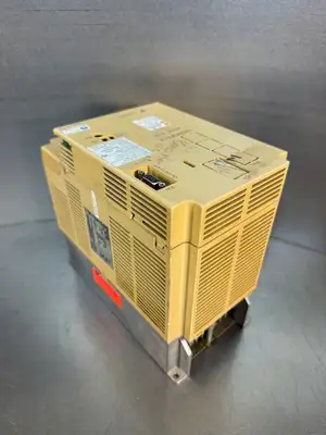 Yaskawa SGDB-20ADG Servo Pack 3Phase Servo Drive (8.3.6)