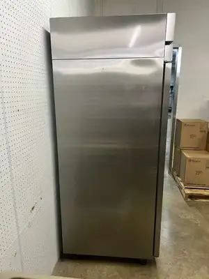 Used Hoshizaki Used Hoshizaki R2A-FS Stainless Steel Two Door Reach In Refrigerator 115V - TH1 Refrigerators Illinois US | Falcon Restaurant Supply #1374925