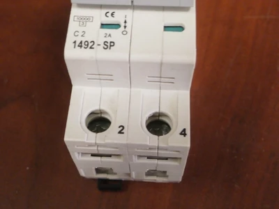 USED Allen-Bradley 1492-SP2C020