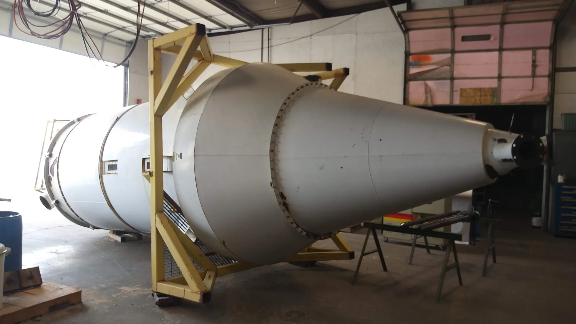 Una-Dyn 440 Cu Ft Drying Hopper