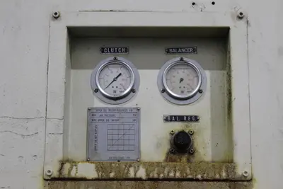 SEYI HSD H-440 Straight Side Press | Levy Recovery Group (12)