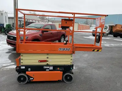 New | in-Stock 2023 JLG R1932 Scissor Lifters New York US | United Lift #1446504