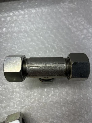 NEW Cast L7108