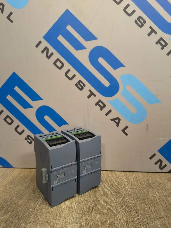 Used SIEMENS 6ES7 221-1BF32-0XB0 Programmable Logic Controllers South Carolina US | ESS Industrial Equipment Sales #388499