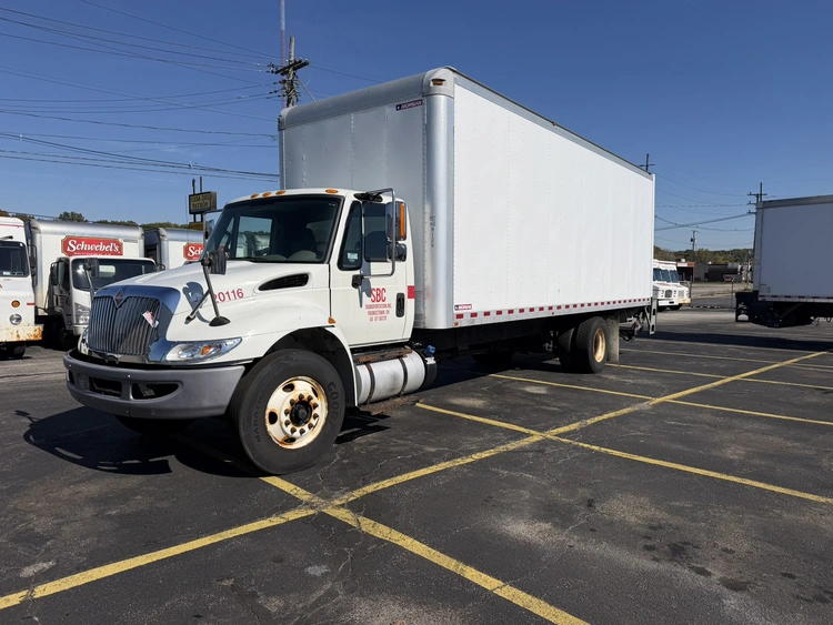 Used 2016 INTERNATIONAL 4300SBA4X2 Box trucks Ohio US | Miedema Asset Management Group #1578107
