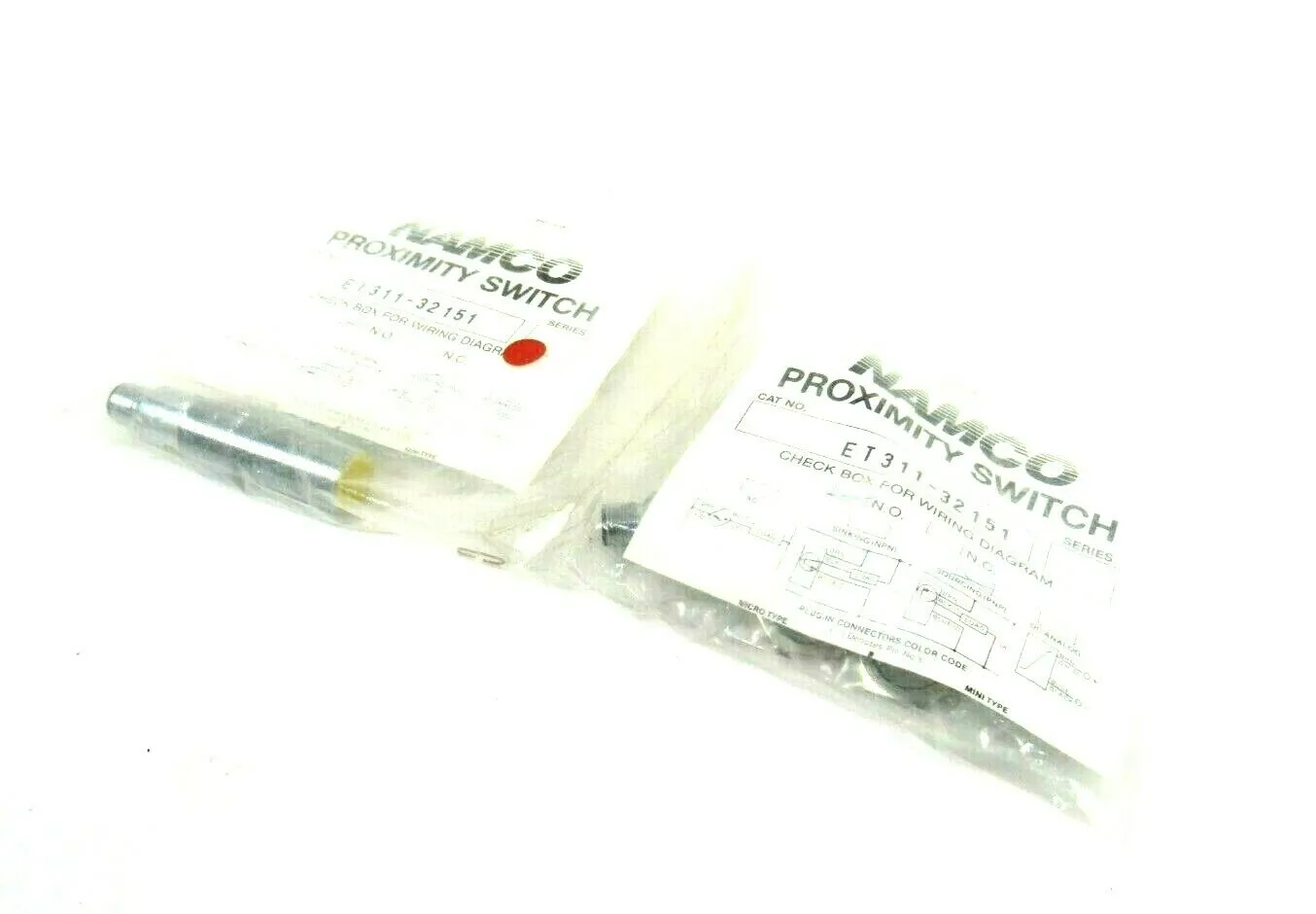 NEW LOT OF 2 NAMCO ET311-32151 PROXIMITY SWITCH ET31132151