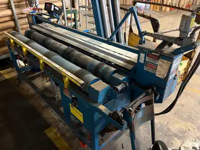 OLIVER MANUFACTURING V-1300 Cutter Guillotine | Perry Equipment (3)