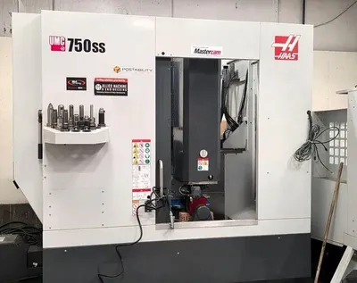 2023 HAAS UMC-750SS Universal Machining Centers | Midstate Machinery (1)