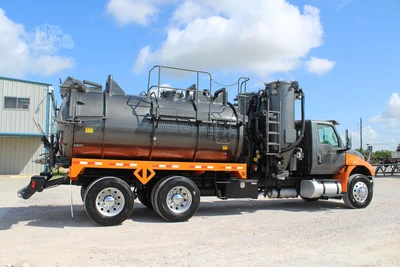 Used 2020 INTERNATIONAL MV Septic/Sewer/Vacuum Trucks Texas US | Roll Off Truck World #1491776