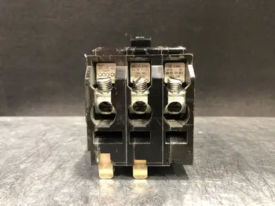 USED SQUARE D QO360