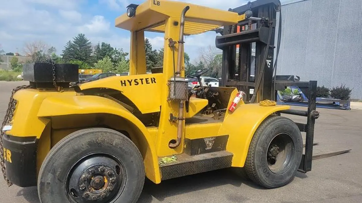 Hyster 20,000 lb Forklift
