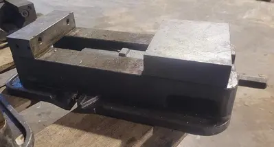 USED KURT D675