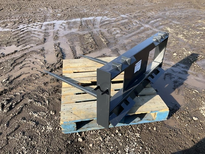Used JCT BALE SPEAR SKID STEER ATTACHMENT Bale Spears Michigan US | Miedema Asset Management Group #1314069