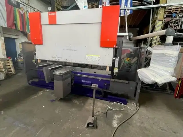 Used BYSTRONIC XPERT150 Press Brakes GB | Zebra Worldwide Machinery #1142336