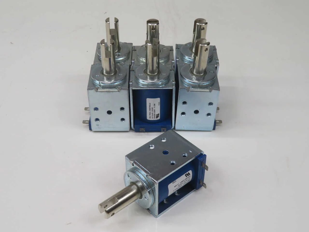 Used DELTROL CONTROLS _UNKNOWN_ Solenoid Valves | OCO Industrial #1702590