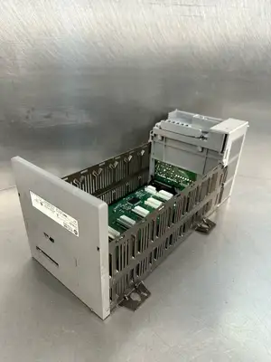 Allen Bradley 1746-A7 /A Slc 500 Chassis Rack Module 7-Slot Rack (8.5.7)