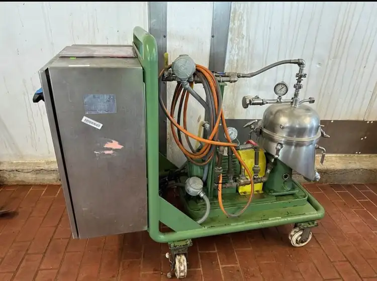 Used _UNKNOWN_ _UNKNOWN_ Disc Stack Centrifuges Indiana US | Brewhouse Equipment Group #1059365